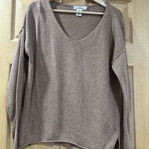 H&M Women's V-Neck Sweater in Tan